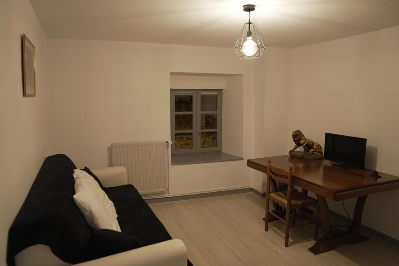 Appartement Spacieux Au Pied Des Pistes Chalmazel-Jeansagniere Eksteriør bilde